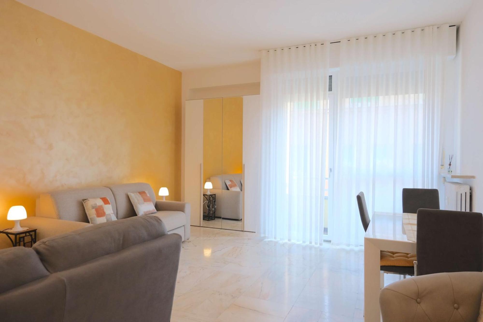 Vr Sonia Apartment